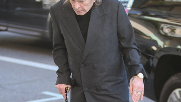 Ozzy spotted in public after cancelling tour