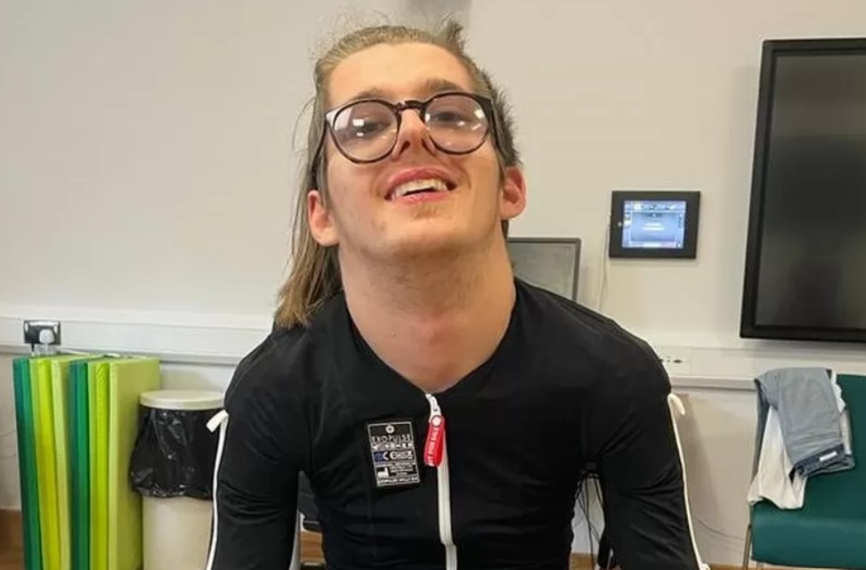 Jack Reeve wearing a Mollii suit